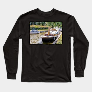 Sailing boat, Noroflk Broads Long Sleeve T-Shirt